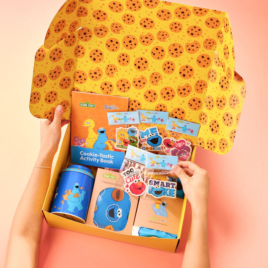 [Sesame Street x Famous Amos] Me Want Everything! Bundle Box